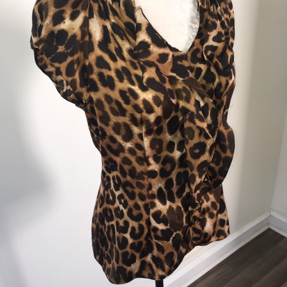 Express Leopard Print Ruffle Blouse - Picture 3 of 6